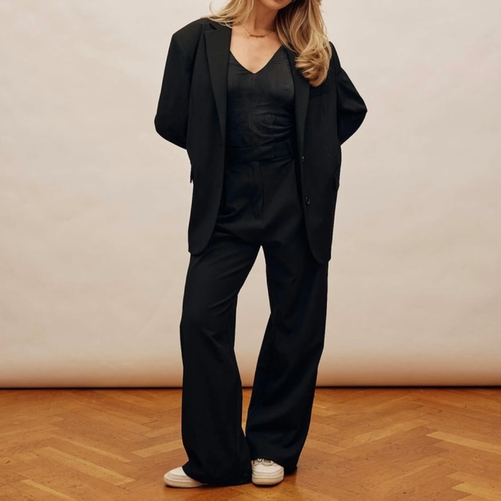 NWT Djerf Avenue Favorite Pant